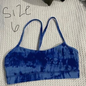 Lulu lemon size 6 flow Y Bra blue tie dye excellent condition